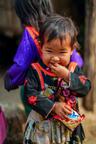 Enfant de la tribu Lisu en thailande