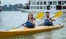 Faire du kayak à la baie d'Halong