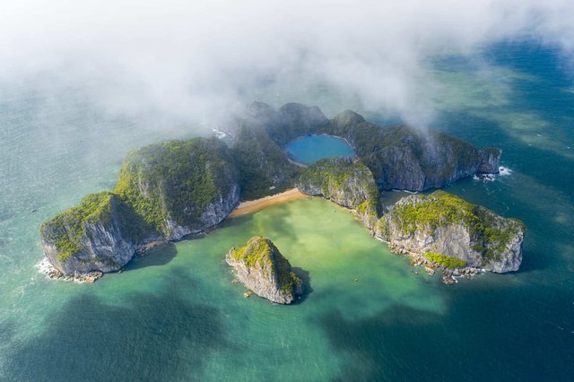 Exploring Ha Long Dragon Eye Vietnam