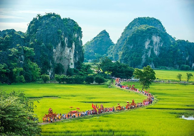 Festival-du-temple-Thai-Vi-à-Ninh-Binh