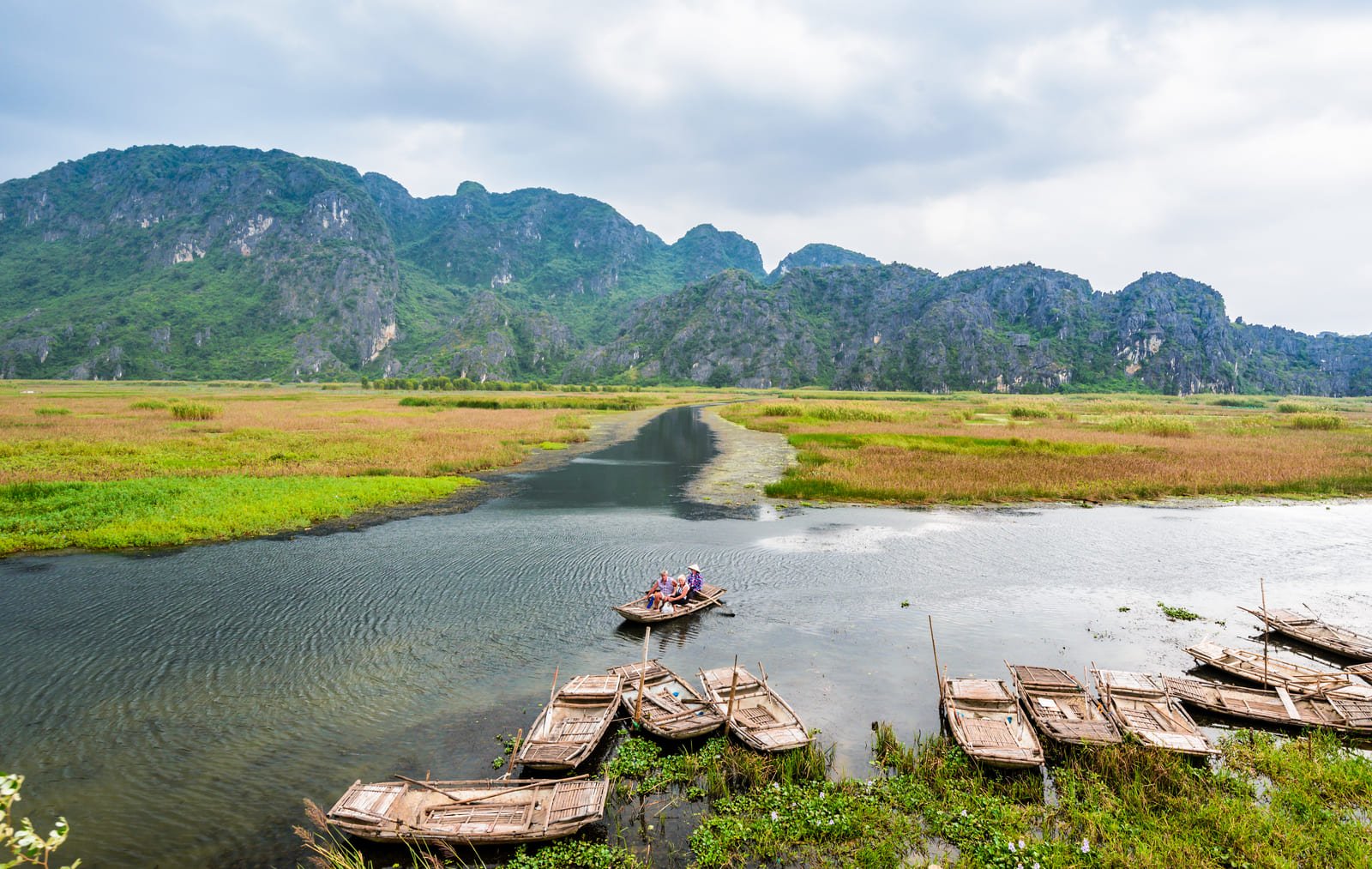 Laguna-di-Van-Long-Vietnam