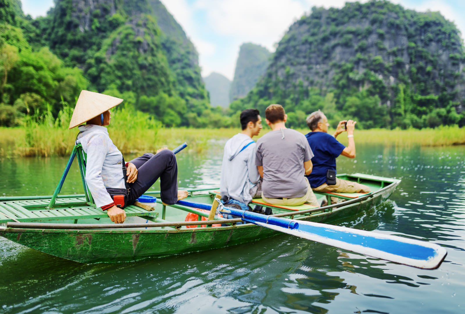 Scoperta Tam Coc in barca a remi Vietnam