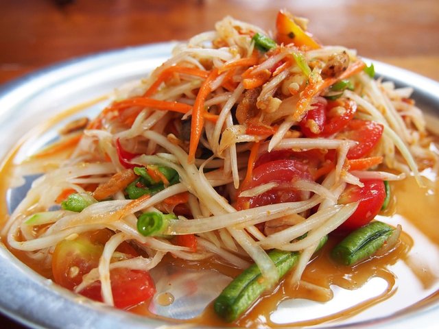 Som-Tam-Spicy-Green-Papaya-Salad-Thailand