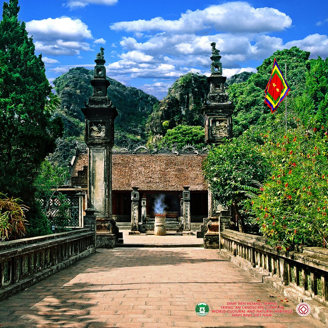 Temple commémoratif au roi Dinh Tien Hoang