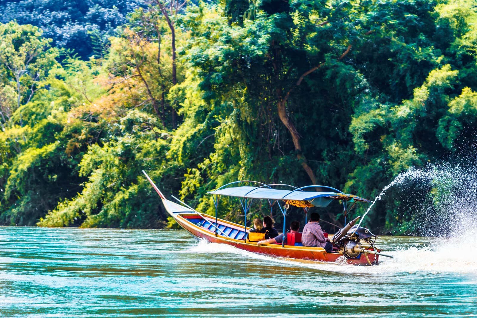 boat-trip-on-Mekong-River