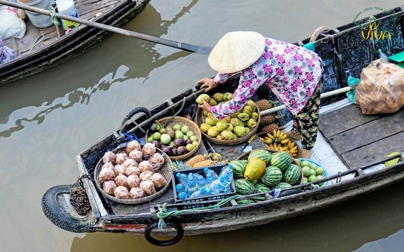 Barca locale sul Delta di Mekong