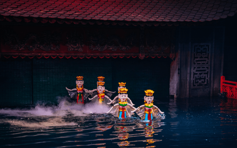 Marionnettes sur l’Eau