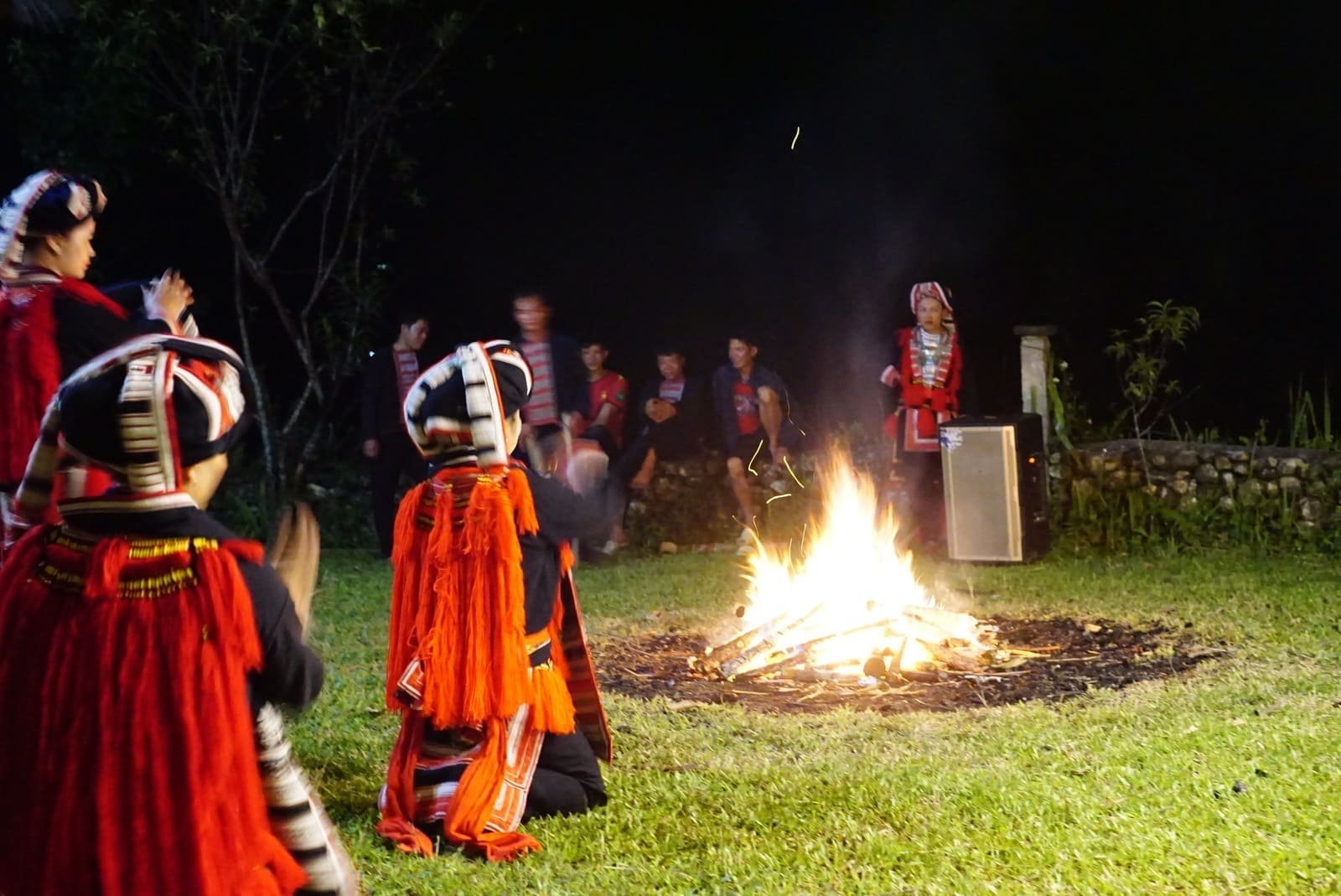 Fuoco da campo al Vietnam settentrionale Vietnam