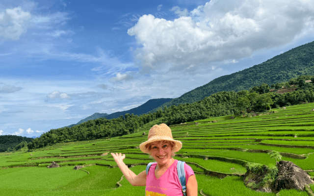 Un voyage mémorable en août à Pu Luong avec Mme Virginie et des amis
