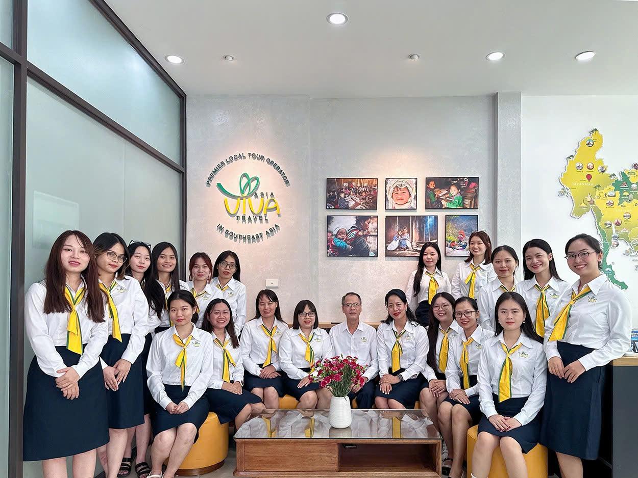 Asia Viva Travel Team 2025